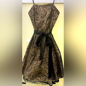 LENOVIA Chic Gold and Black Floral Mesh/Metallic Dress with Ribbon Belt Size XS